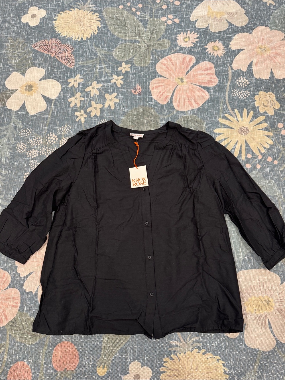 NWT Knox Rose Black Top Sz XL
